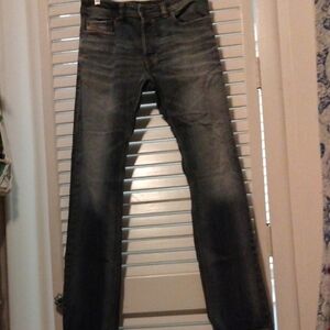 Stylish Men's Denim Jeans